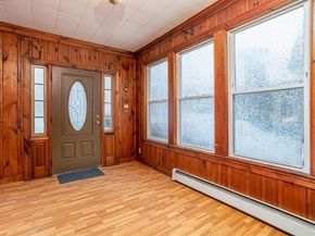 154 Oak St, Gardner MA 01440