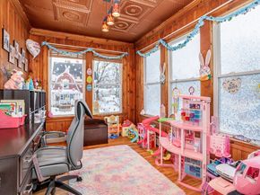 154 Oak St, Gardner MA 01440