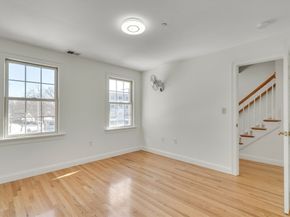 1401 Centre St 1401, Boston MA 02132