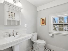 12 Parsons St. 2, Newburyport MA 01950