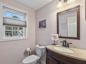 22 Bittersweet Blvd, Worcester MA 01607