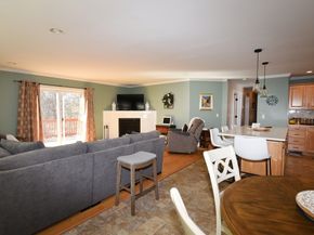 3 Leslie Court, Rockland MA 02370