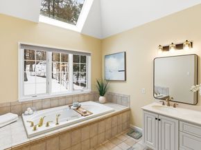 7 Grindstone Ct, Westborough MA 01581