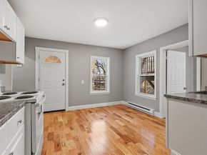 50 Goddard St, Fitchburg MA 01420