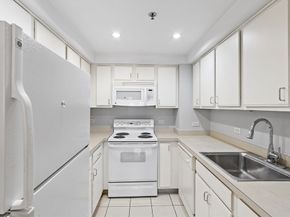 534 Commonwealth Ave 3A, Boston MA 02215