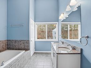 431 America Blvd 64D, Ashland MA 01721