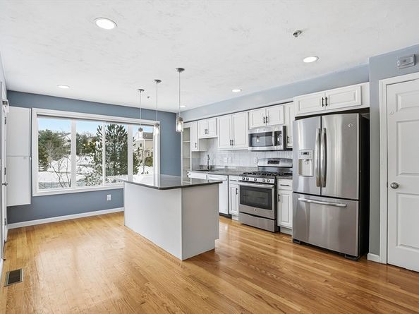 431 America Blvd 64D, Ashland MA 01721