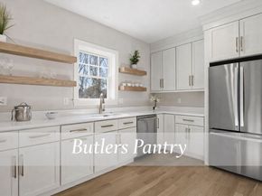 1 Delisio Dr, Andover MA 01810