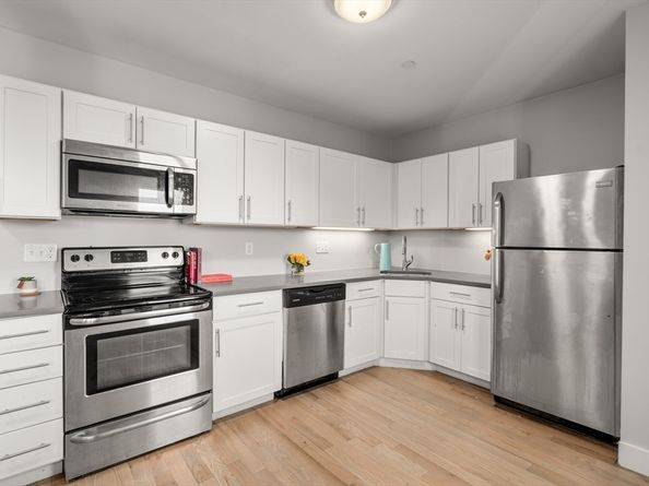 543 Dorchester Ave 6, Boston MA 02127