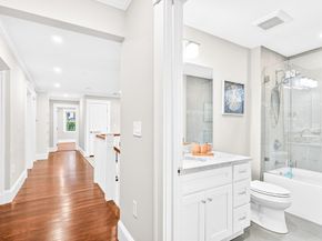 524 Ward St, Newton MA 02459