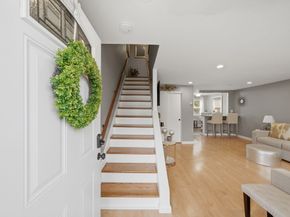 38 Village Green Dr 77, North Andover MA 01845