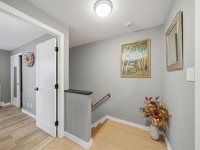 38 Village Green Dr 77, North Andover MA 01845