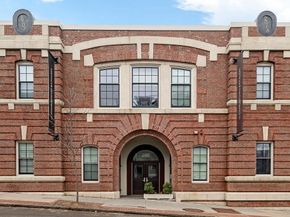 380 Bunker Hill St 111, Boston MA 02129