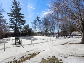 25 Kenwood Ave, Worcester MA 01605