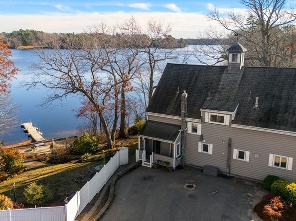 553 Monponsett St, Halifax MA 02338