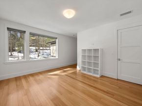 11 Winthrop Circle, Weston MA 02493