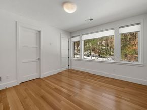 11 Winthrop Circle, Weston MA 02493