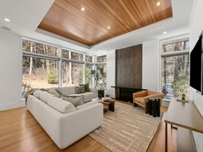 11 Winthrop Circle, Weston MA 02493