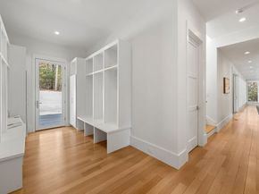 11 Winthrop Circle, Weston MA 02493