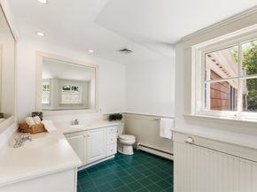 2380 Massachusetts Ave, Lexington MA 02421