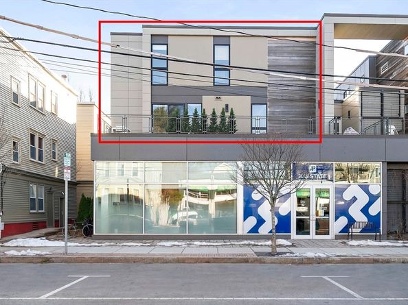 260 Beacon 201, Somerville MA 02143