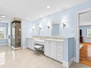 10 Crisileo Way, Canton MA 02021