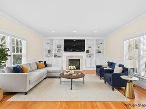 10 Crisileo Way, Canton MA 02021