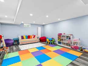 10 Crisileo Way, Canton MA 02021