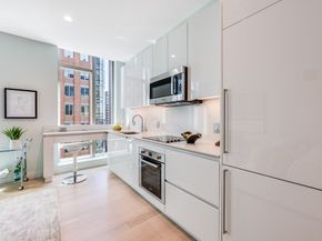 135 Seaport Blvd 1712, Boston MA 02210