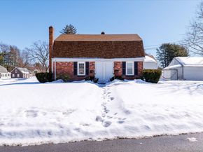 20-22 Bacon Street, Oxford MA 01540