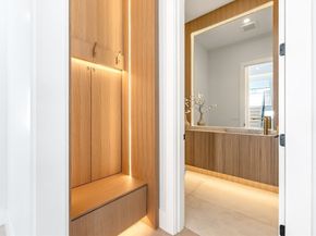 28 Dorothy Rd, Newton MA 02459