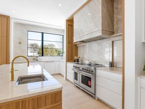 28 Dorothy Rd, Newton MA 02459