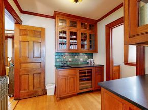 97 Montvale, Newton MA 02459