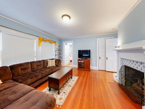 97 Montvale, Newton MA 02459