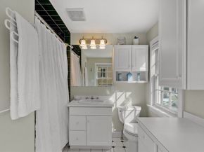 79 Central St, Berlin MA 01503