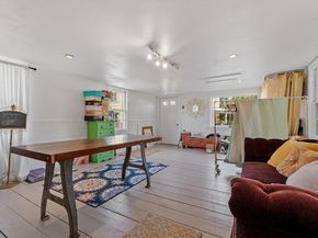 79 Central St, Berlin MA 01503