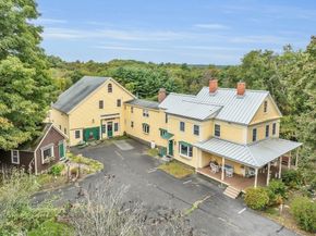 79 Central St, Berlin MA 01503