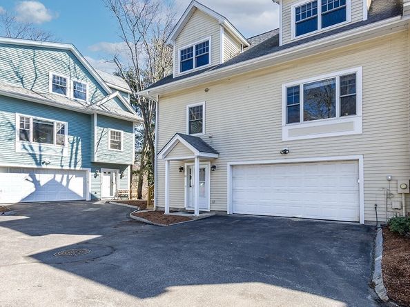 81 Beecher Pl 81, Newton MA 02459