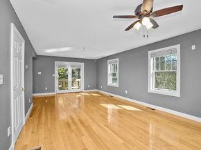 81 Beecher Pl 81, Newton MA 02459