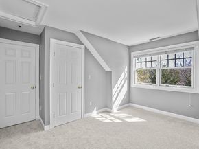 81 Beecher Pl 81, Newton MA 02459