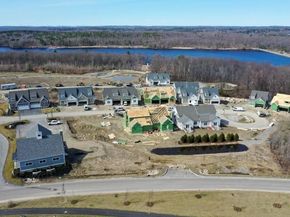 28 Waterville Lane 28, Hopkinton MA 01748