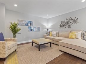 28 Waterville Lane 28, Hopkinton MA 01748
