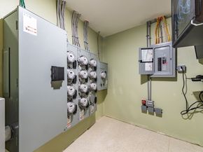 10 Roxbury Street, Boston MA 02119