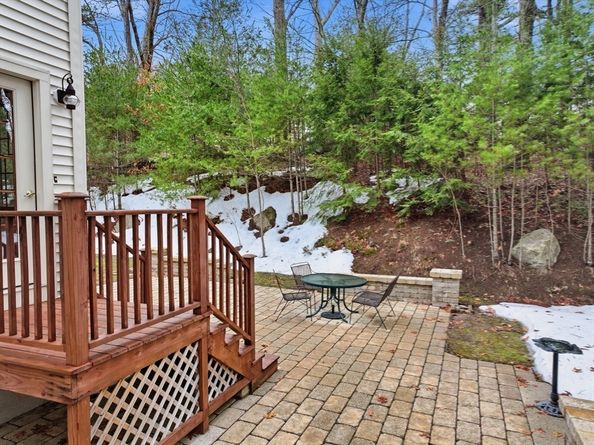 107 Henry St, Uxbridge MA 01569