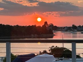 10 Shipyard Drive 313, Hingham MA 02043