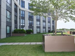 10 Shipyard Drive 313, Hingham MA 02043