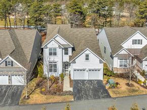 34 Briarwood, Plymouth MA 02360