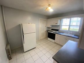 138 North St, Somerville MA 02144