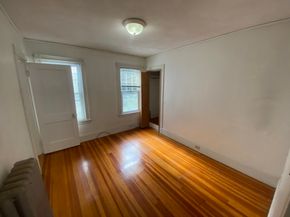 138 North St, Somerville MA 02144