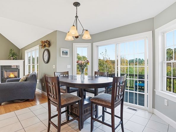 185 Prairie St, Northbridge MA 01534